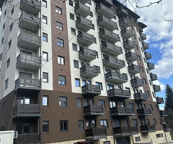 Shani 公寓 兹拉蒂博尔